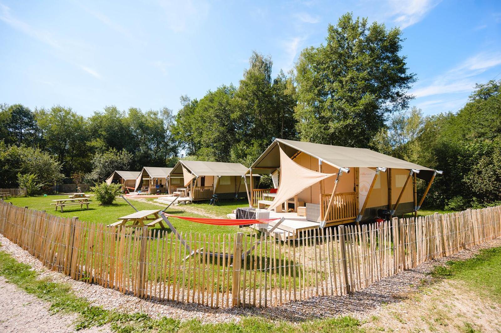Hotel Glamping The Vosges à Corcieux Extérieur photo