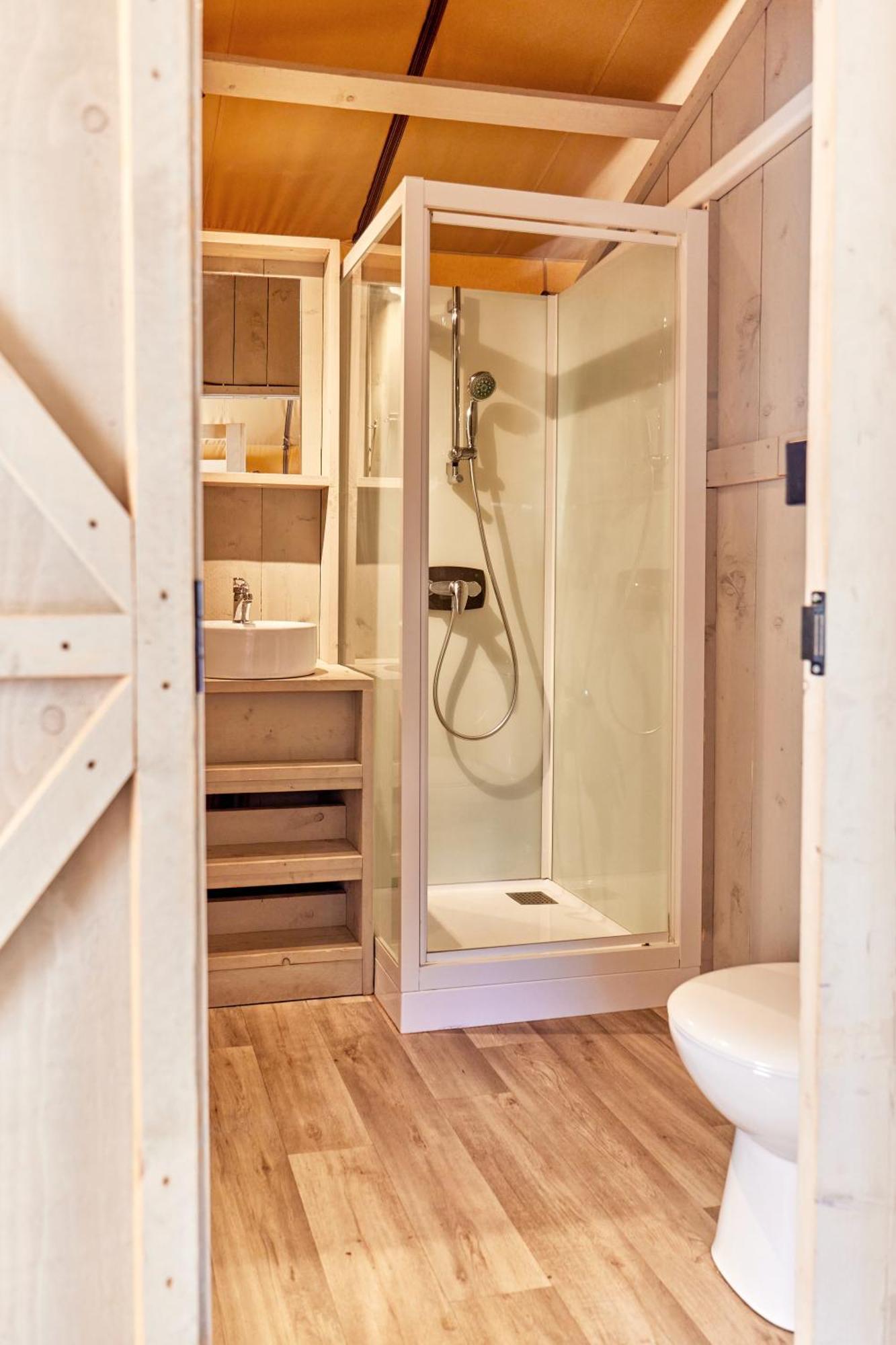 Hotel Glamping The Vosges à Corcieux Extérieur photo